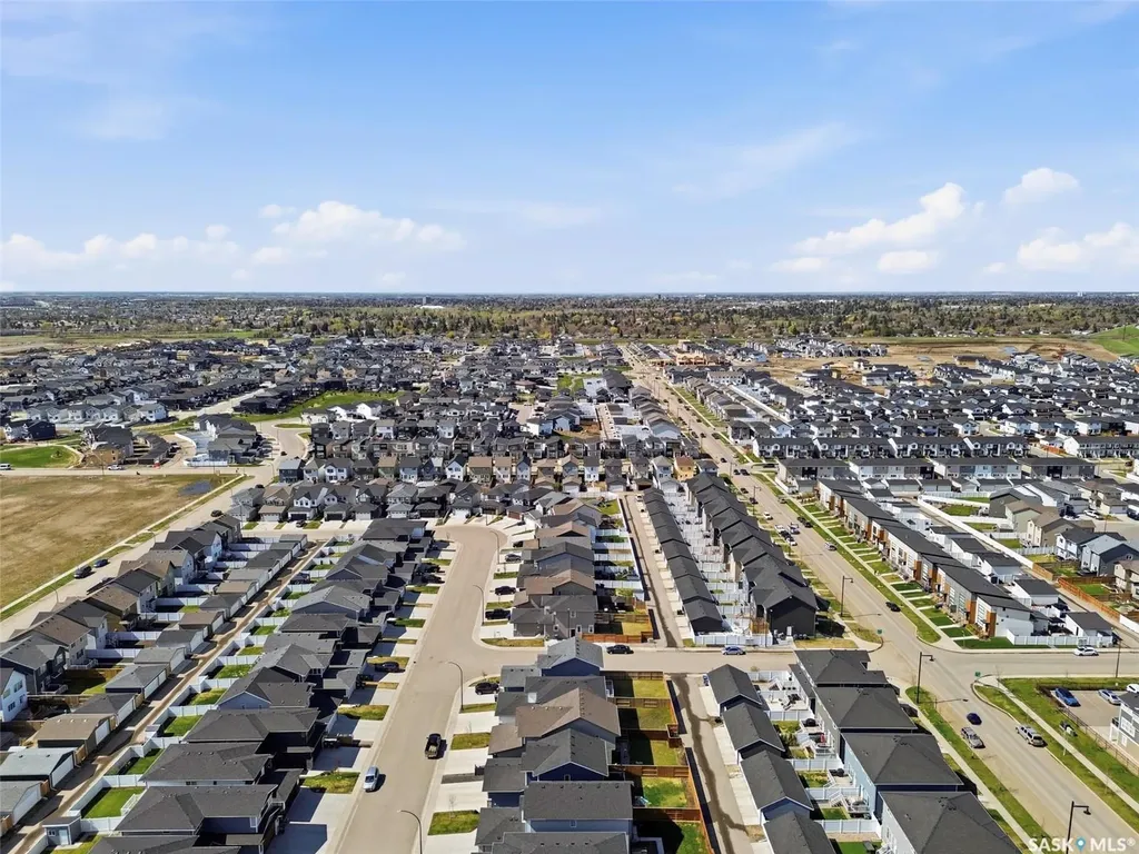 263 Skopik Crescent Saskatoon SK S7V 0V6
