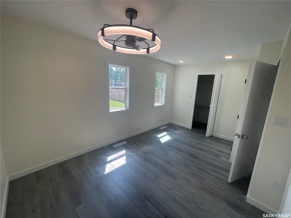 911 23rd Street Saskatoon SK S7L 0A5
