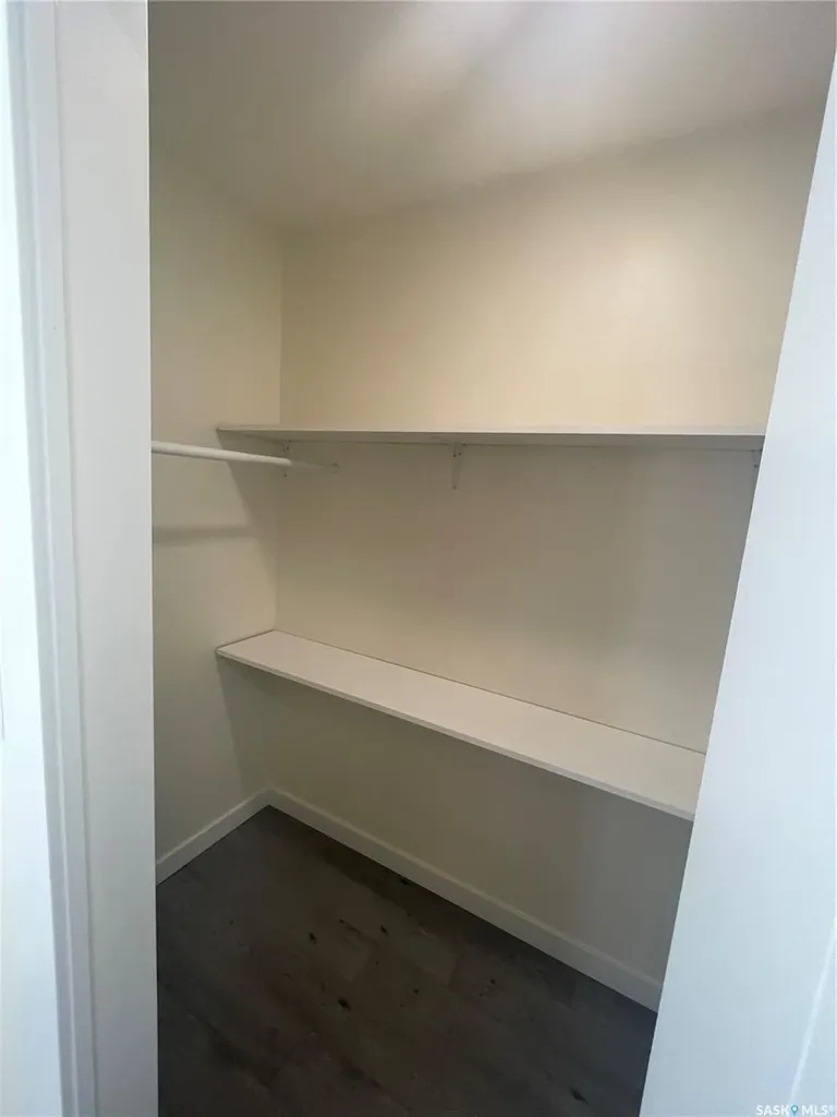 911 23rd Street Saskatoon SK S7L 0A5