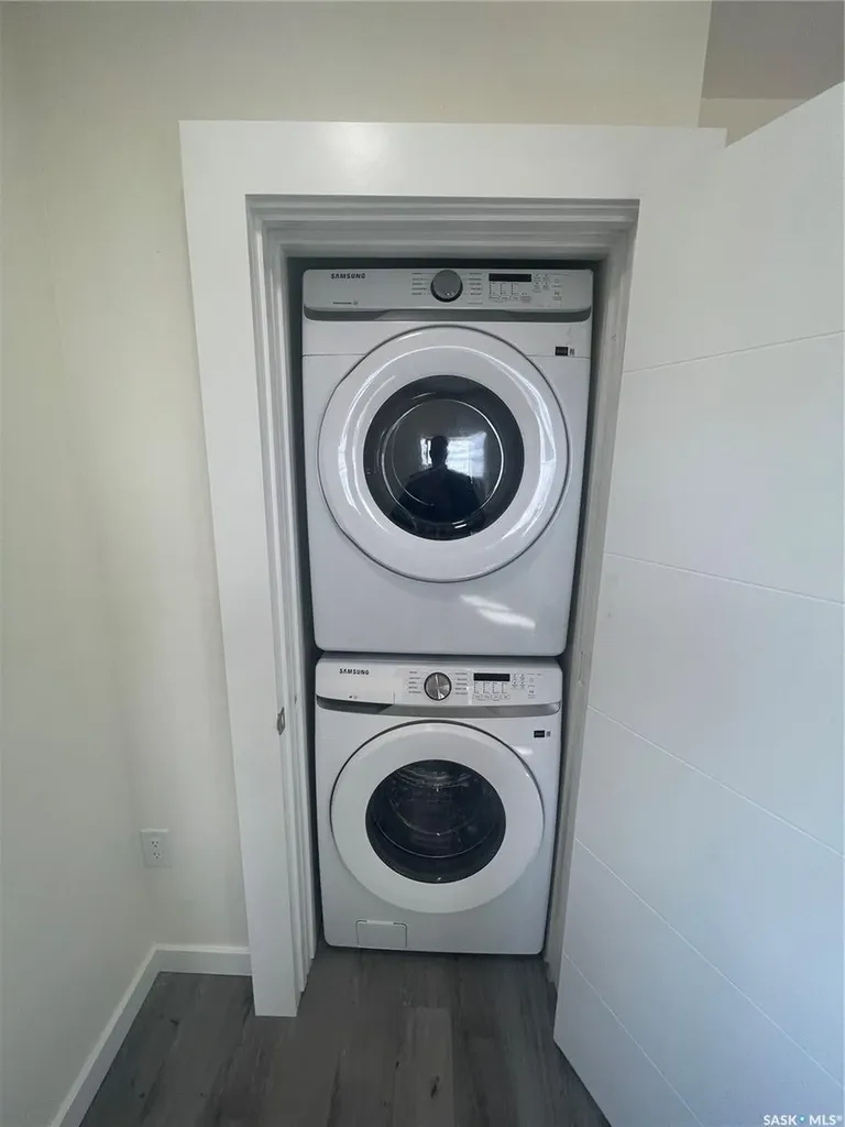 911 23rd Street Saskatoon SK S7L 0A5