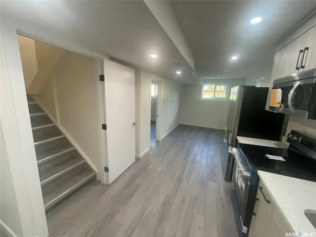911 23rd Street Saskatoon SK S7L 0A5
