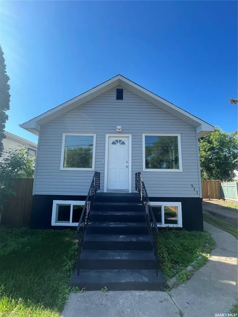 911 23rd Street Saskatoon SK S7L 0A5