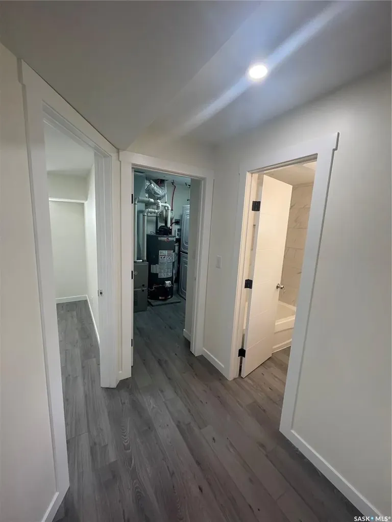 911 23rd Street Saskatoon SK S7L 0A5