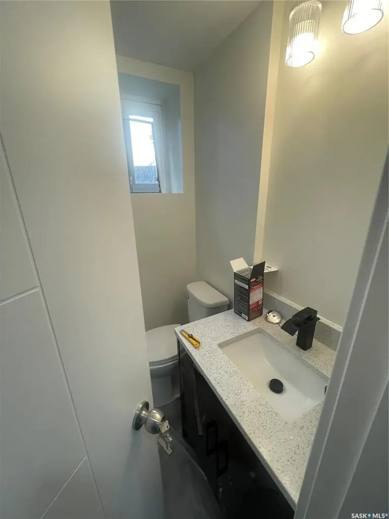 911 23rd Street Saskatoon SK S7L 0A5