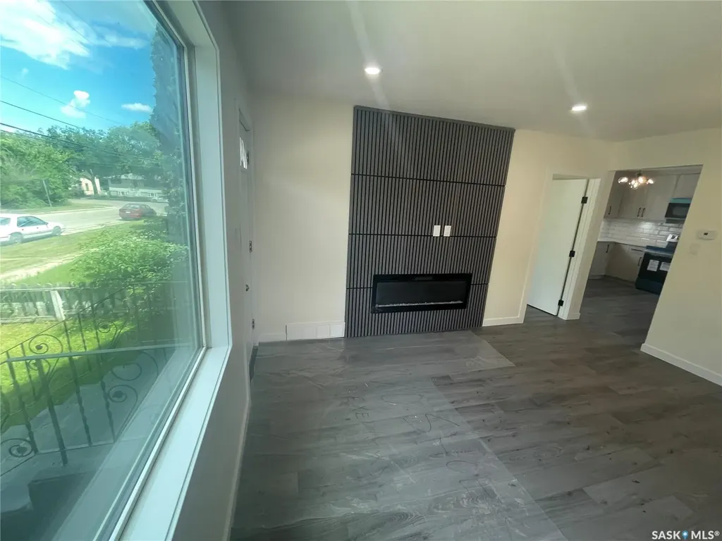 911 23rd Street Saskatoon SK S7L 0A5