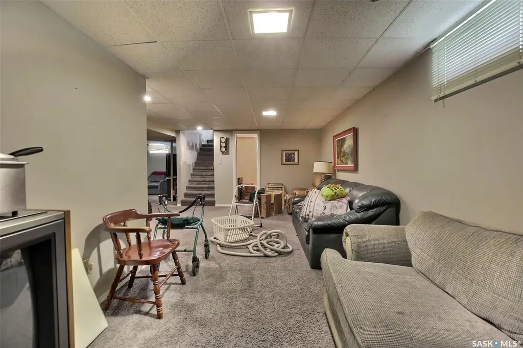 54 Springstein Avenue Regina SK S4R 7K7