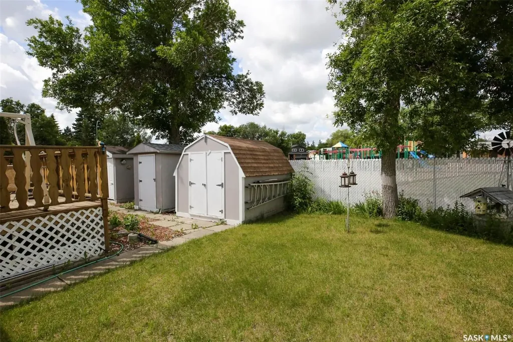 54 Springstein Avenue Regina SK S4R 7K7