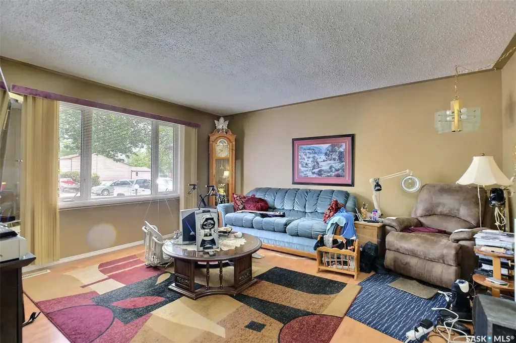 54 Springstein Avenue Regina SK S4R 7K7