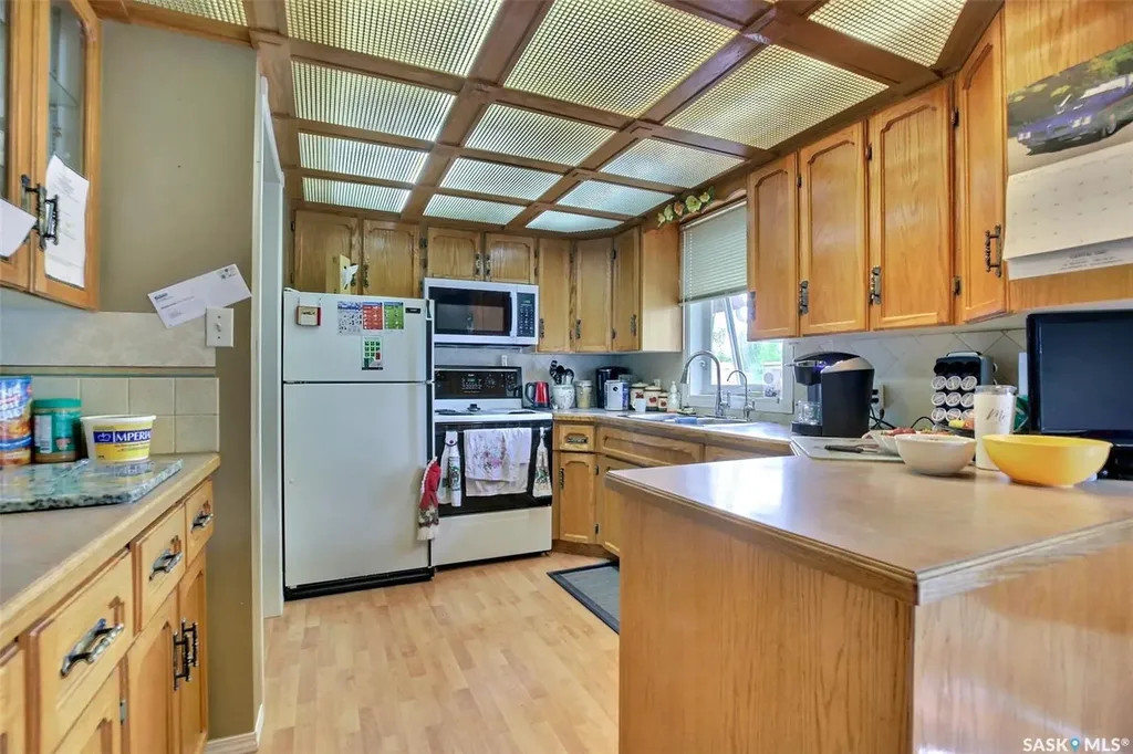 54 Springstein Avenue Regina SK S4R 7K7