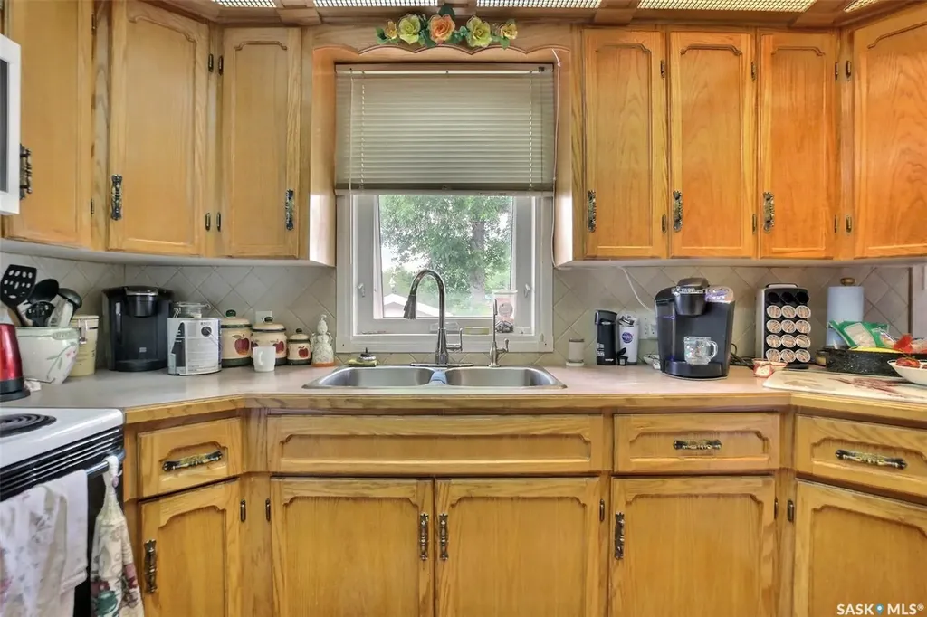 54 Springstein Avenue Regina SK S4R 7K7