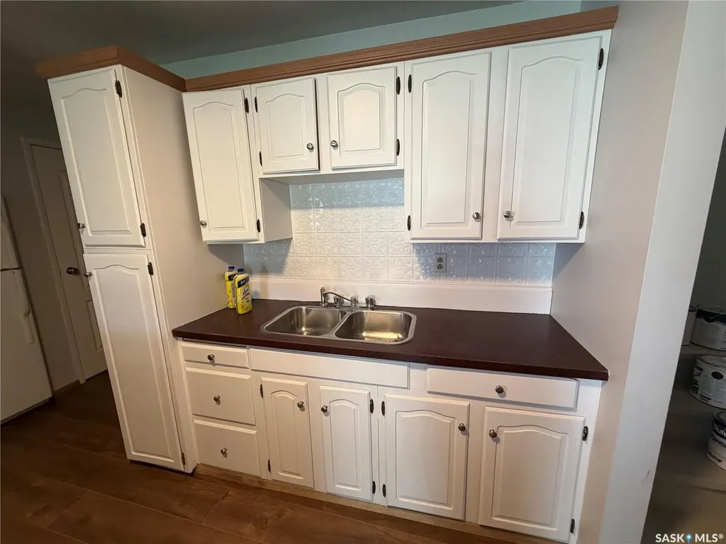 1106 1st Street Estevan SK S4A 0G9