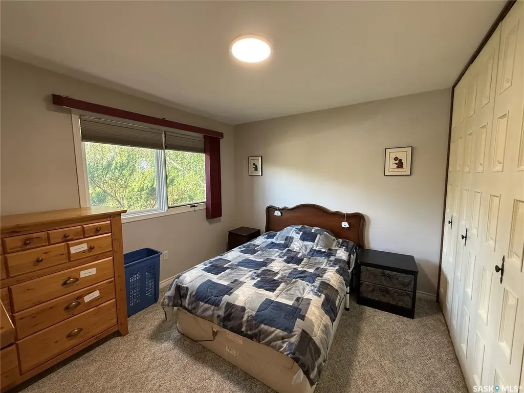 342 4th Avenue SW Eston SK S0L 1A0