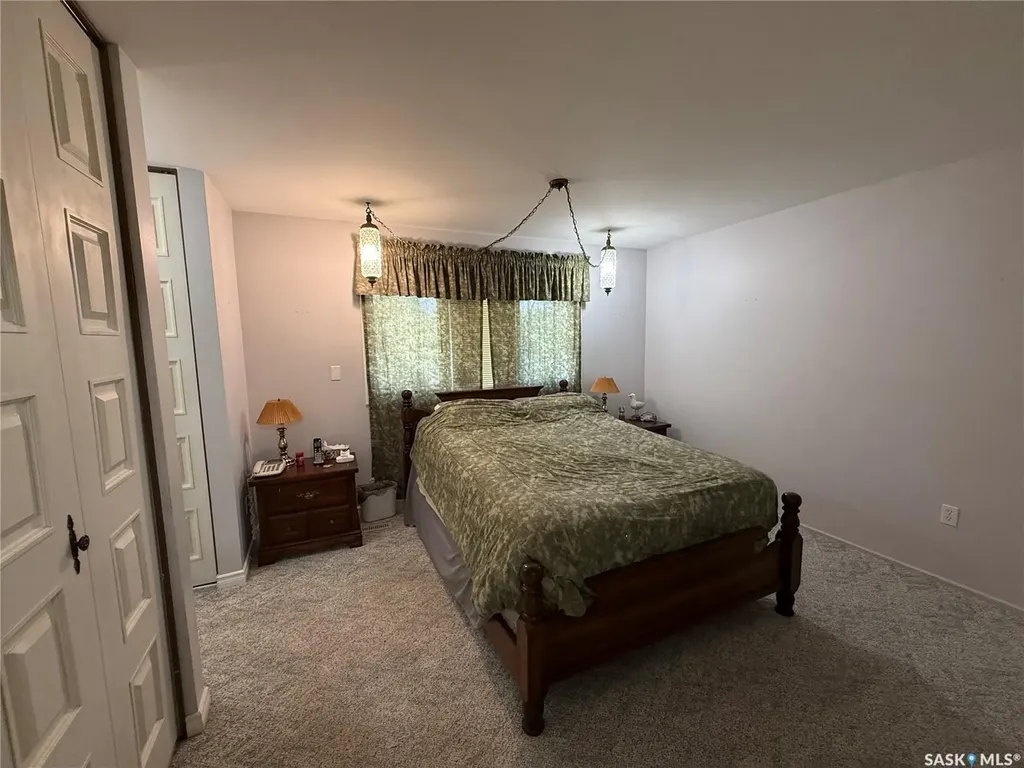 342 4th Avenue SW Eston SK S0L 1A0