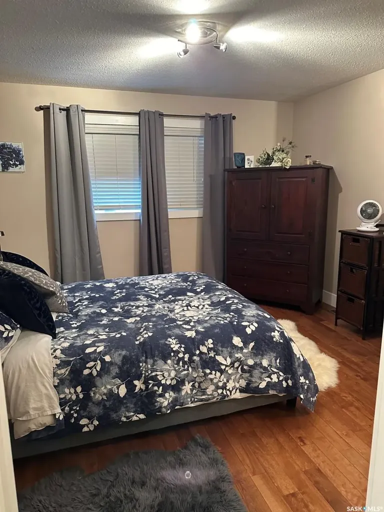 725 Centre Street Shaunavon SK S0N 0M0