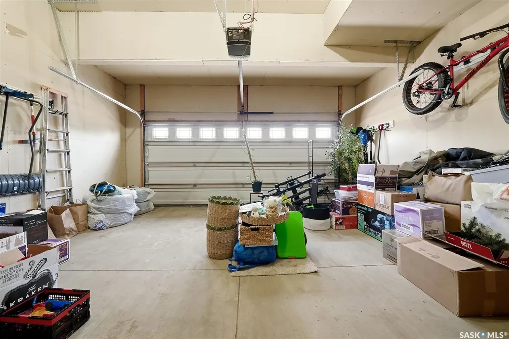 3504 Green Lily Road Regina SK S4V 3M8