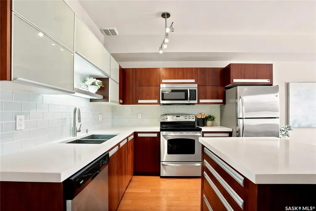 1015 Patrick Crescent Saskatoon SK S7W 0M3