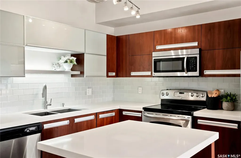 1015 Patrick Crescent Saskatoon SK S7W 0M3