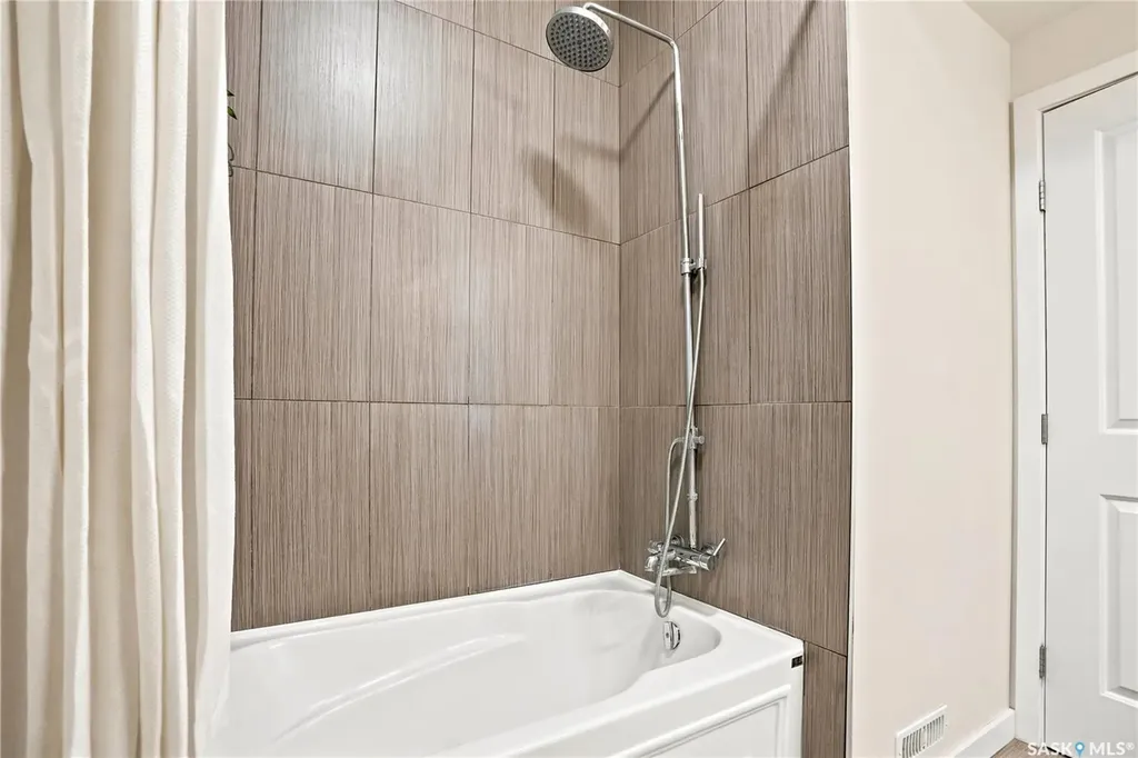1015 Patrick Crescent Saskatoon SK S7W 0M3