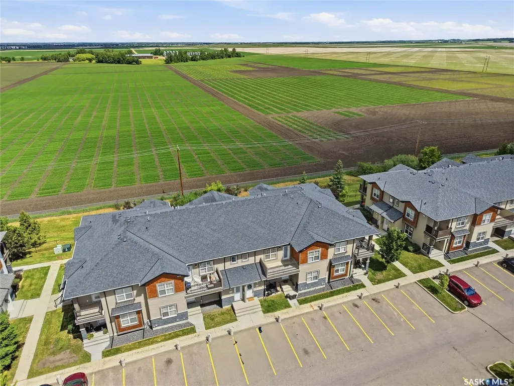 1015 Patrick Crescent Saskatoon SK S7W 0M3
