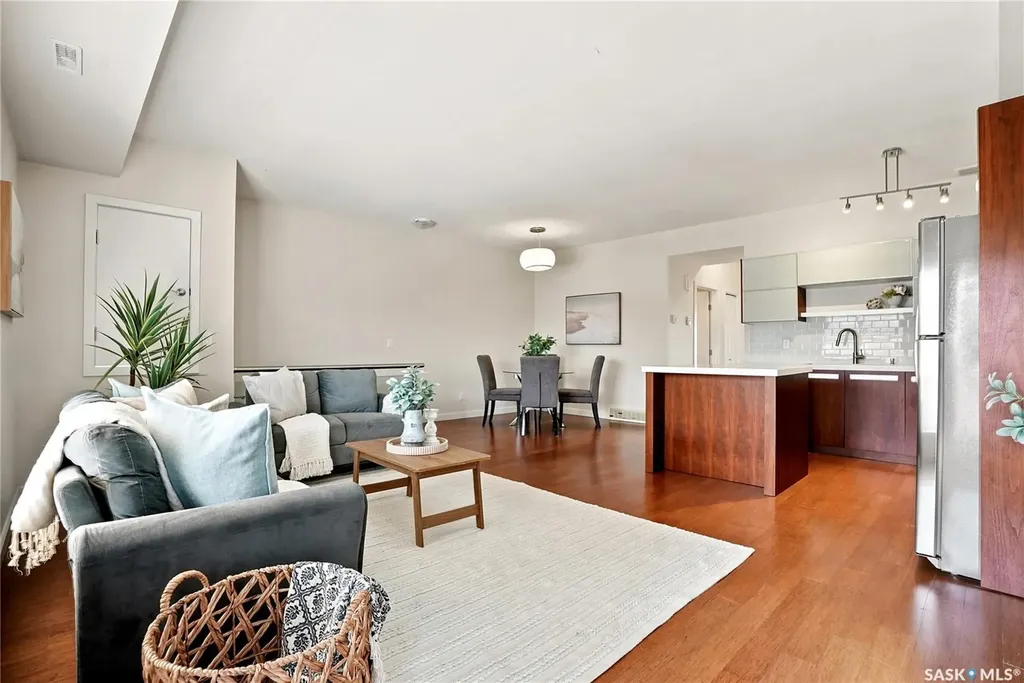 1015 Patrick Crescent Saskatoon SK S7W 0M3
