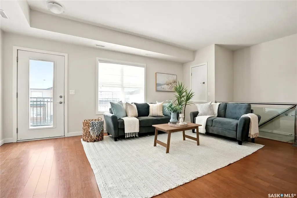 1015 Patrick Crescent Saskatoon SK S7W 0M3