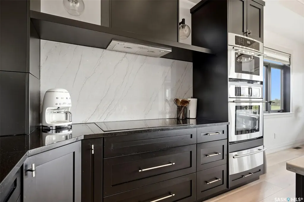 164 Oxbow Crescent Regina SK S4Y 0A6