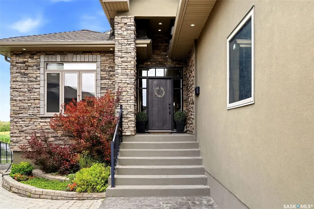 164 Oxbow Crescent Regina SK S4Y 0A6
