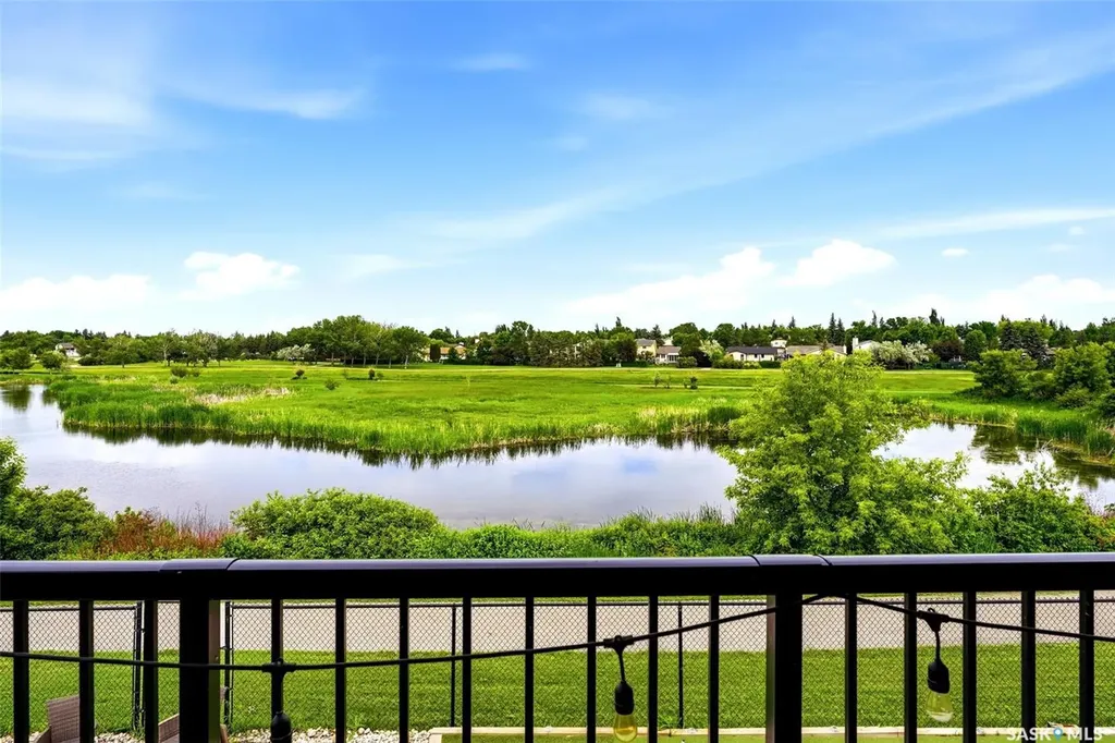 164 Oxbow Crescent Regina SK S4Y 0A6