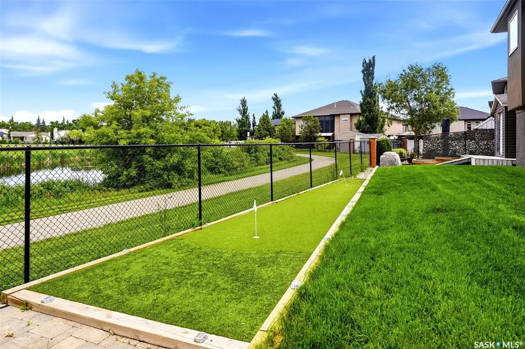 164 Oxbow Crescent Regina SK S4Y 0A6