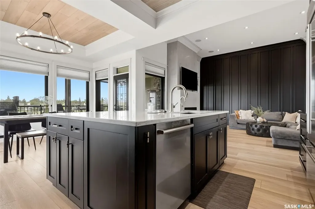 164 Oxbow Crescent Regina SK S4Y 0A6