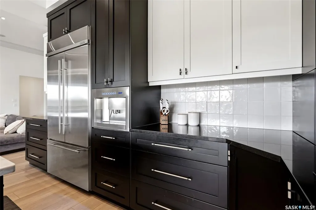 164 Oxbow Crescent Regina SK S4Y 0A6