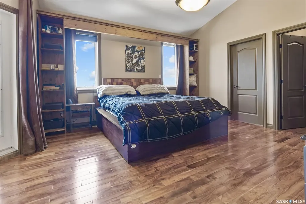 1242 Willowgrove Court Saskatoon SK S7W 0A8