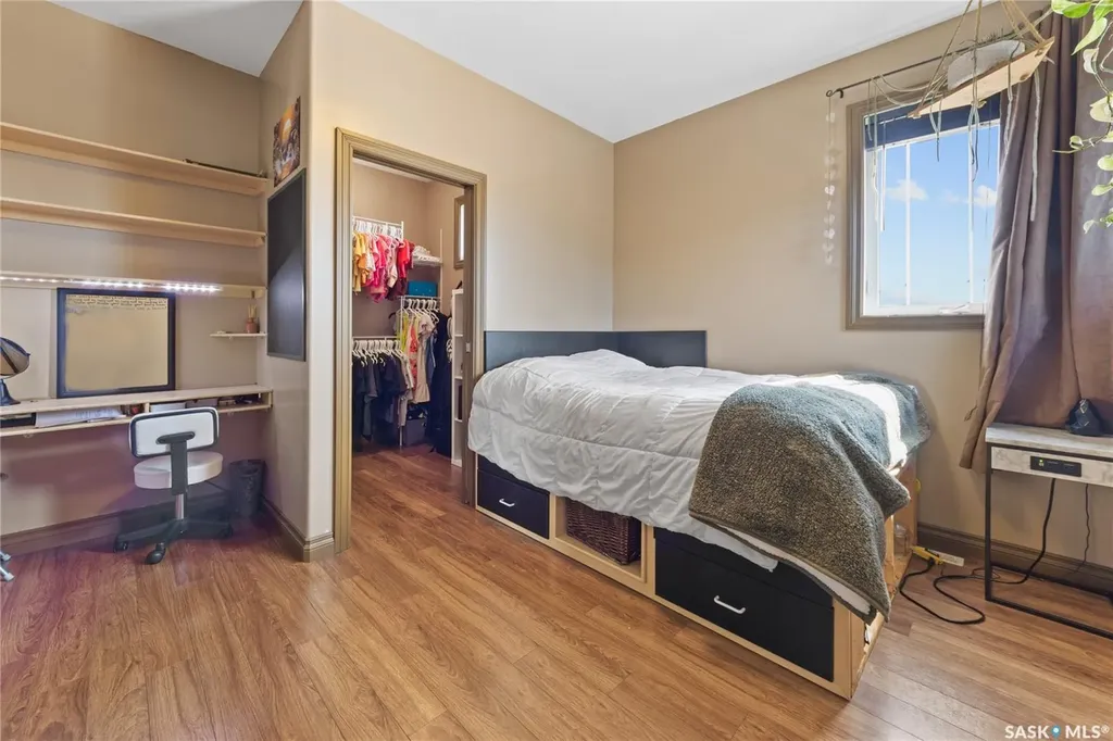 1242 Willowgrove Court Saskatoon SK S7W 0A8
