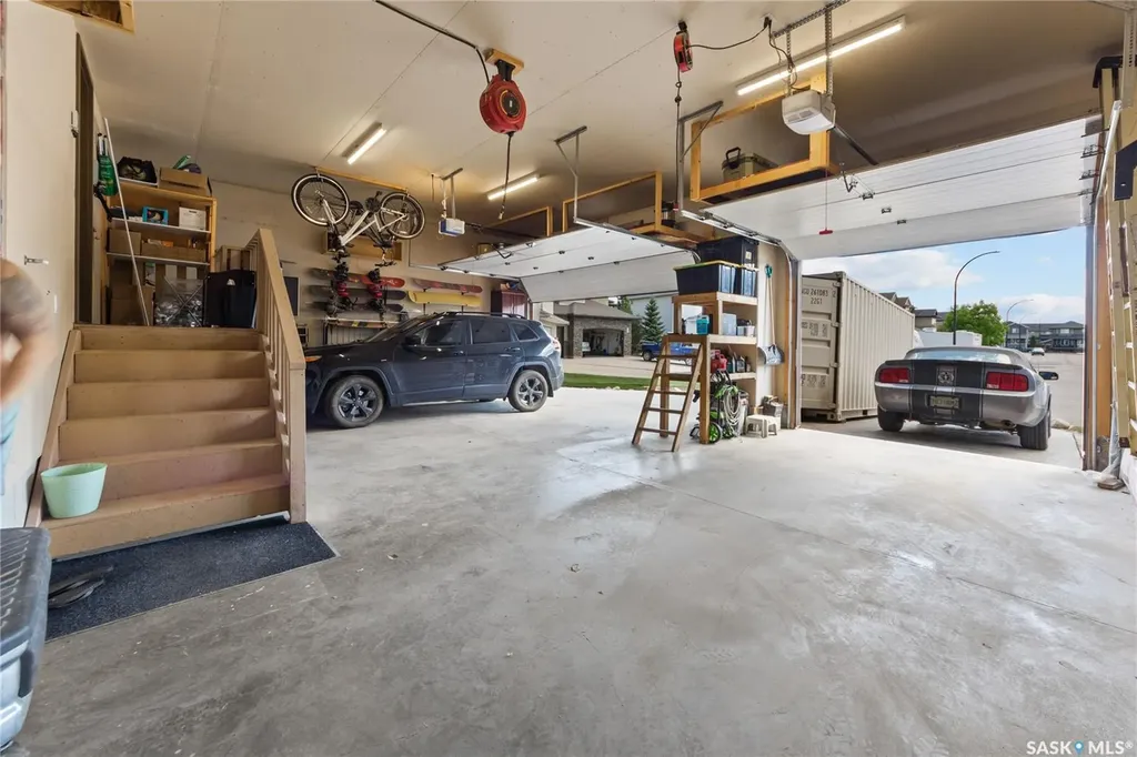 1242 Willowgrove Court Saskatoon SK S7W 0A8
