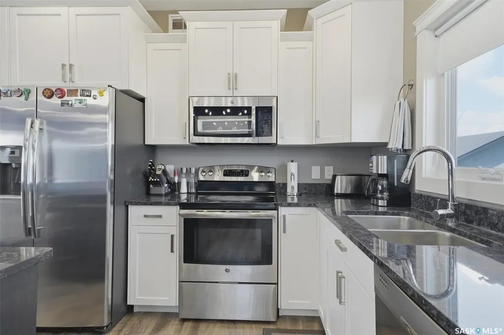 604 Pebble Beach Boulevard Warman SK S0K 4S4