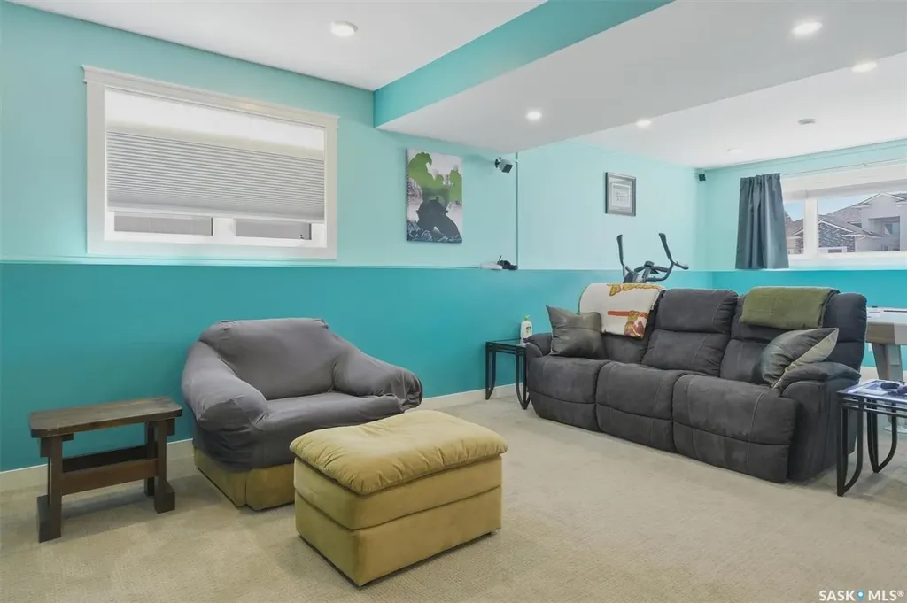 604 Pebble Beach Boulevard Warman SK S0K 4S4