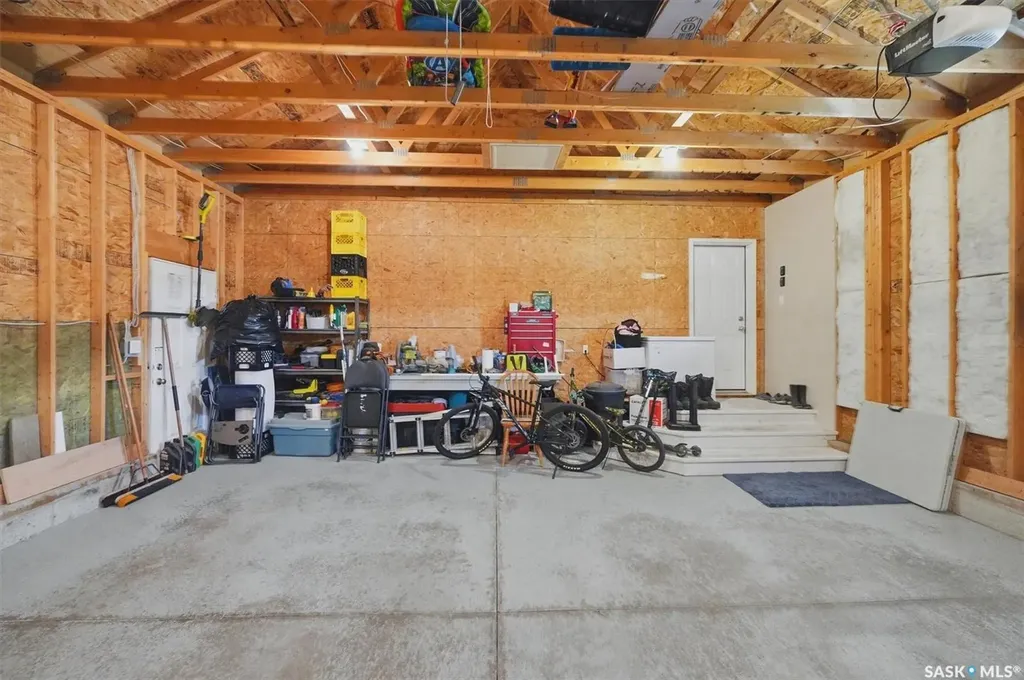 604 Pebble Beach Boulevard Warman SK S0K 4S4