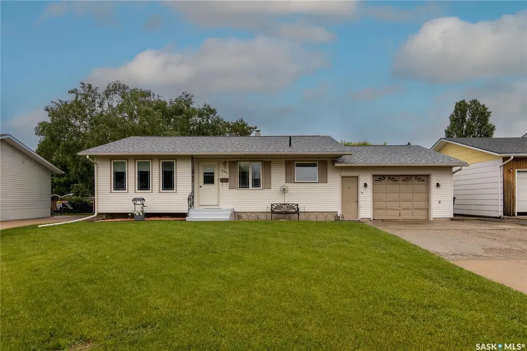 507 Dennis Street Esterhazy SK S0A 0X0