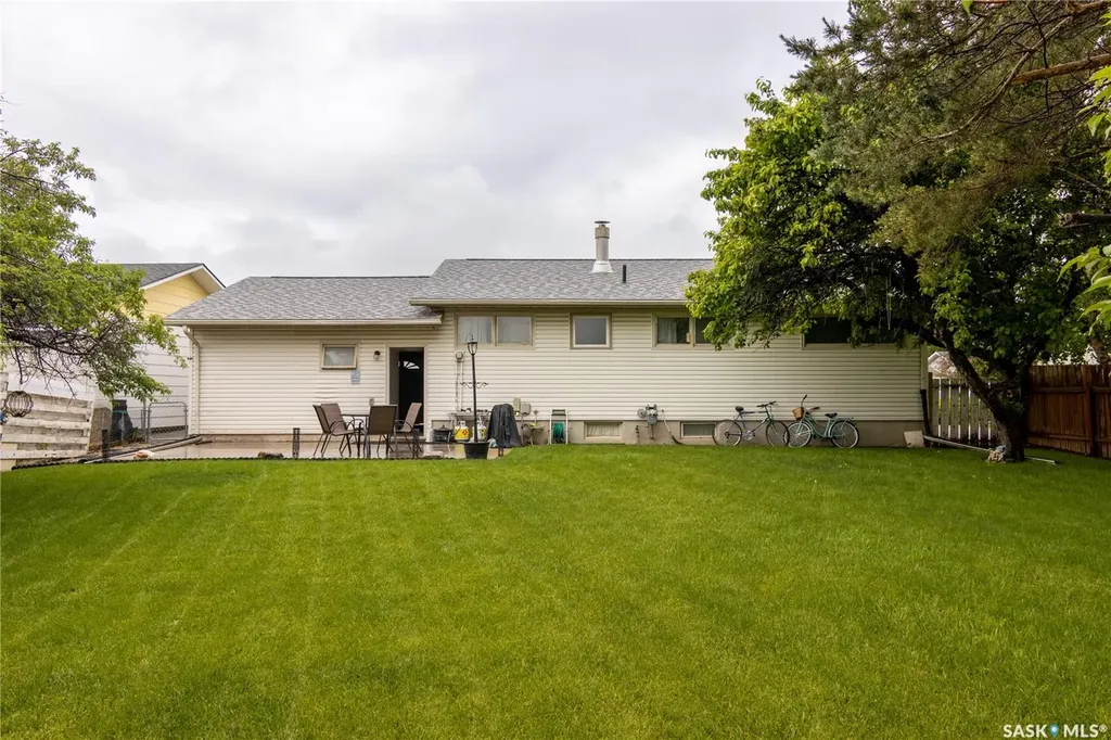 507 Dennis Street Esterhazy SK S0A 0X0