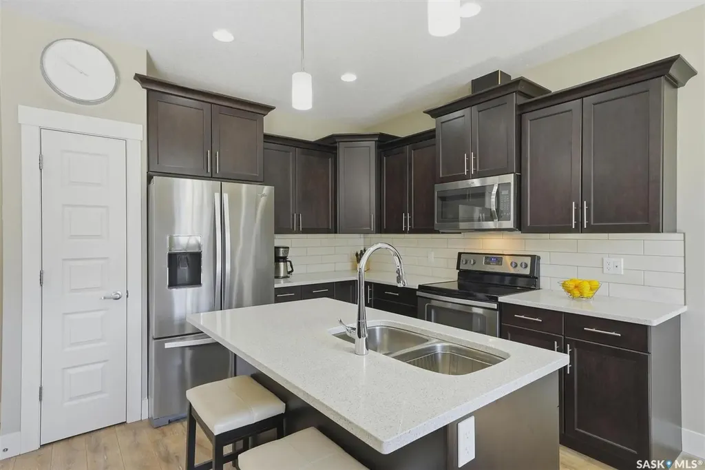 900 St Andrews Lane Warman SK S0K 4S4
