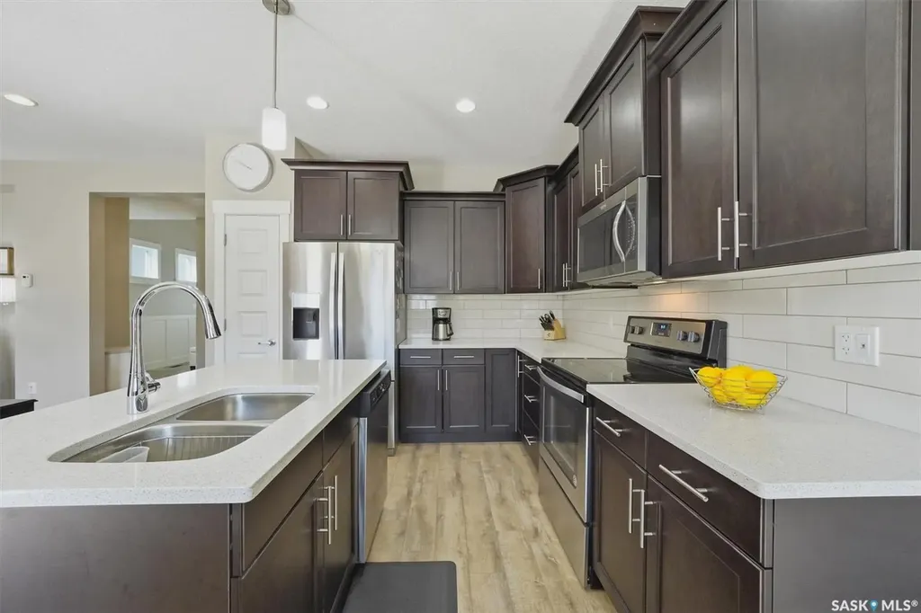900 St Andrews Lane Warman SK S0K 4S4
