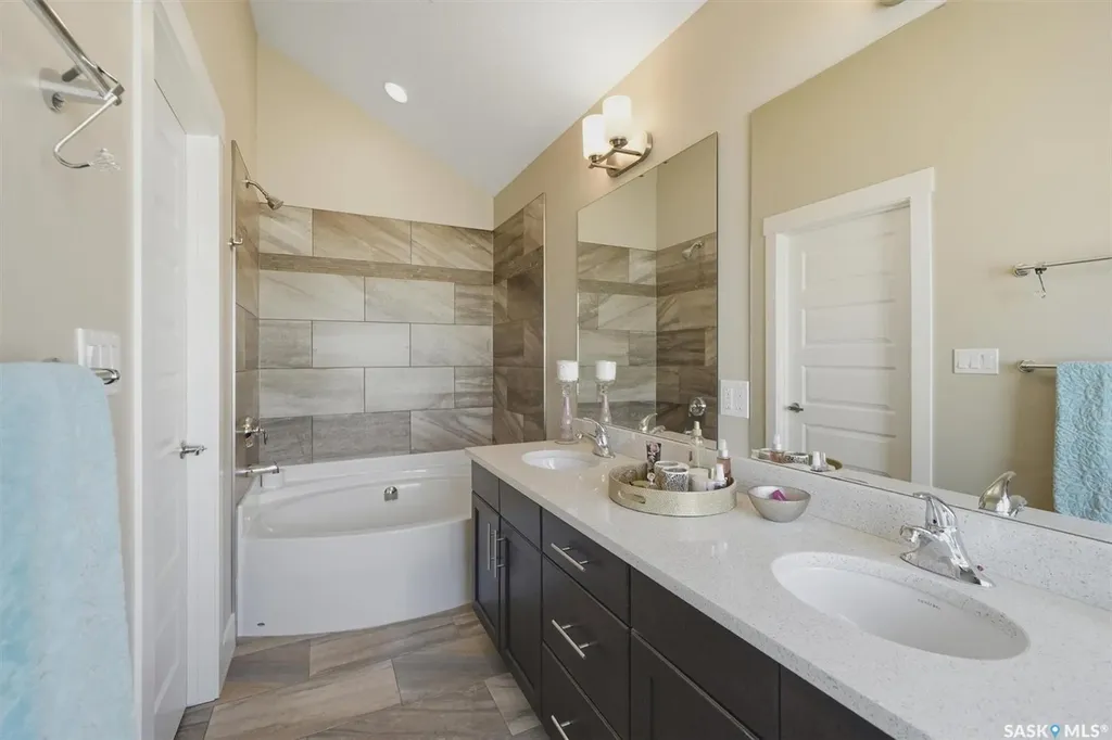 900 St Andrews Lane Warman SK S0K 4S4
