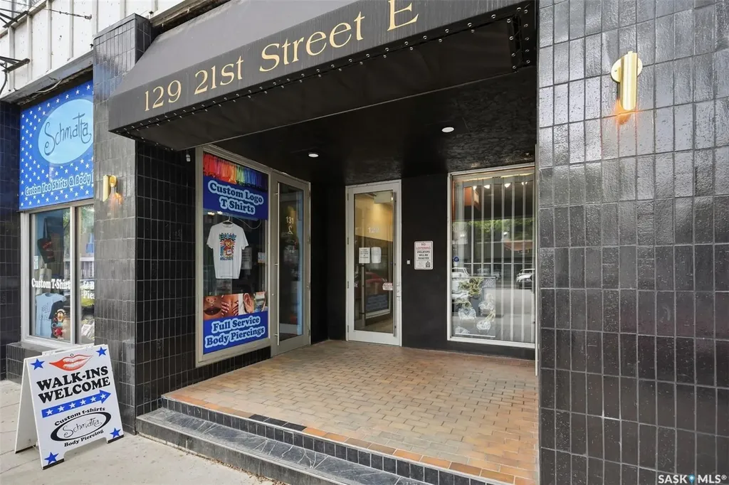 129 21st Street E Saskatoon SK S7M 0Z5