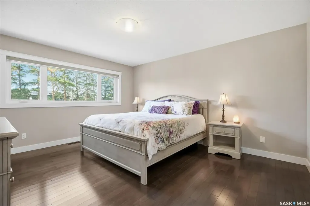 522 Atton Lane Saskatoon SK S7W 0K6