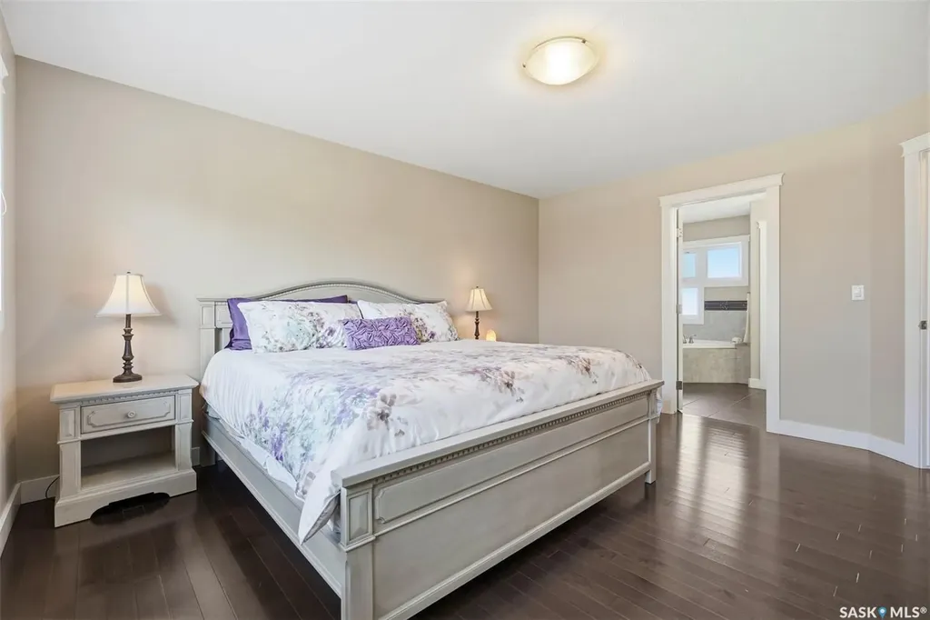 522 Atton Lane Saskatoon SK S7W 0K6