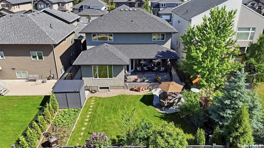 522 Atton Lane Saskatoon SK S7W 0K6
