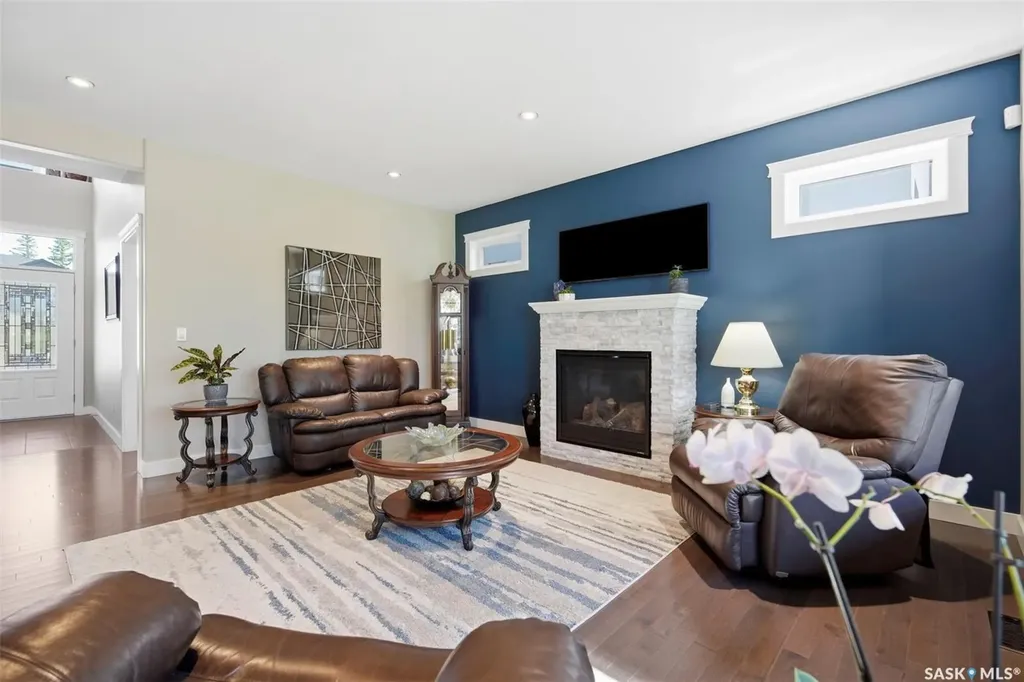 522 Atton Lane Saskatoon SK S7W 0K6