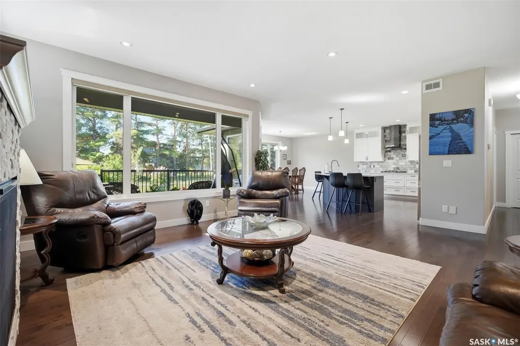 522 Atton Lane Saskatoon SK S7W 0K6