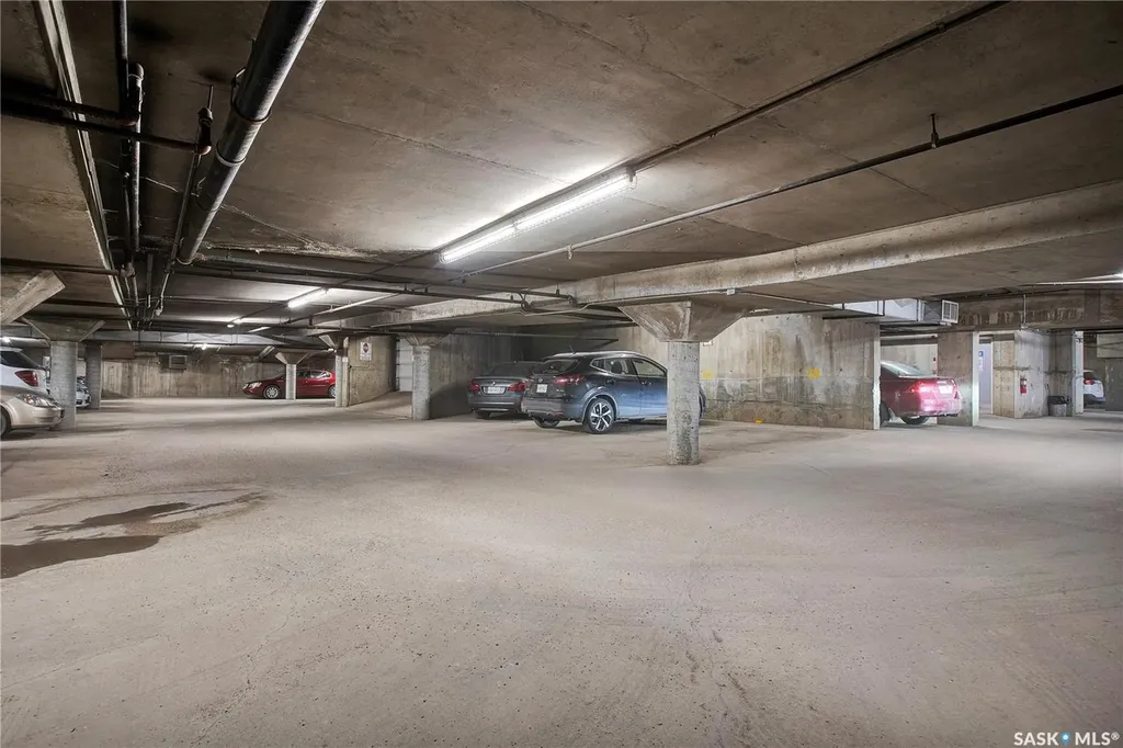 405 5th Avenue N Saskatoon SK S7K 6Z3