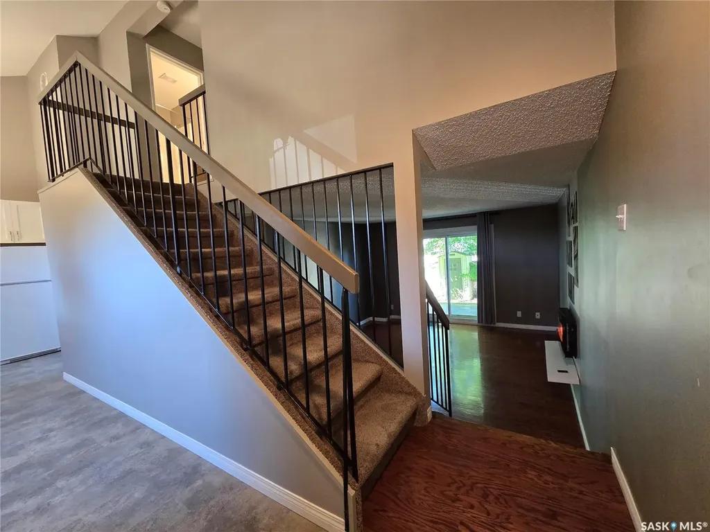 331 Pendygrasse Road Saskatoon SK S7M 4R3